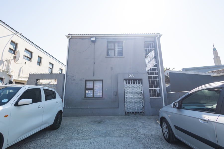 9 Bedroom Property for Sale in Phoenix Western Cape